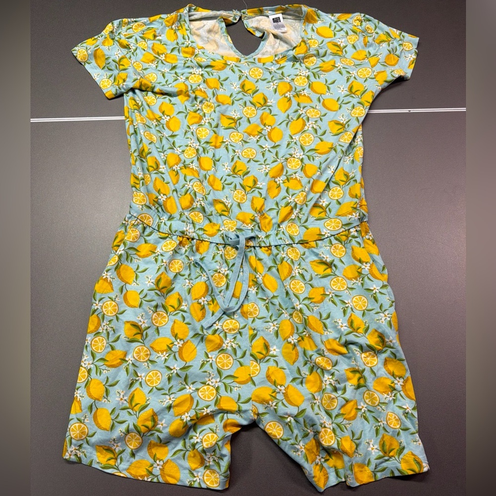 ALEX'S LEMONADE STAND LADIES SHORT SLEEVE ROMPER Size‎ Large